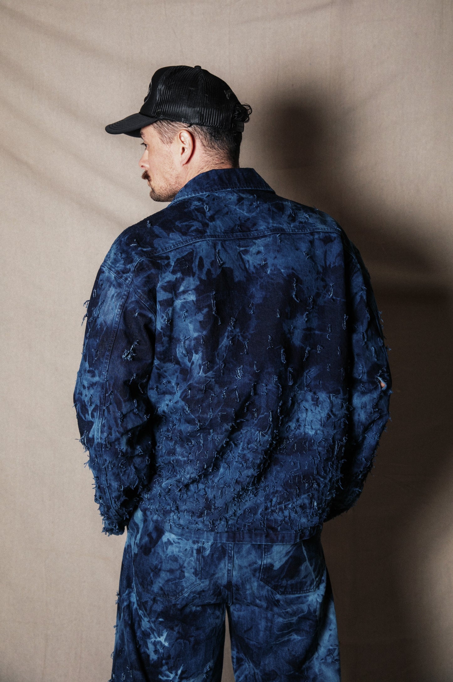 Distressed Denim 2-Piece Set (Pullover & Pants) in Maritime / MEDIUM or LARGE