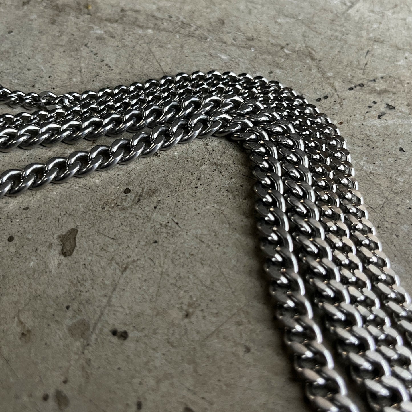 Forge Neck Chain in Stainless Steel / MULTIPLE SIZES