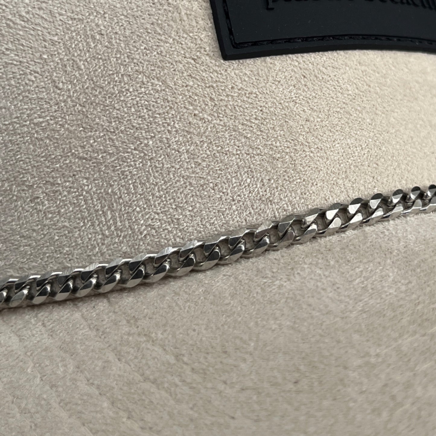 Brand Hat in 4 variations / ADJUSTABLE