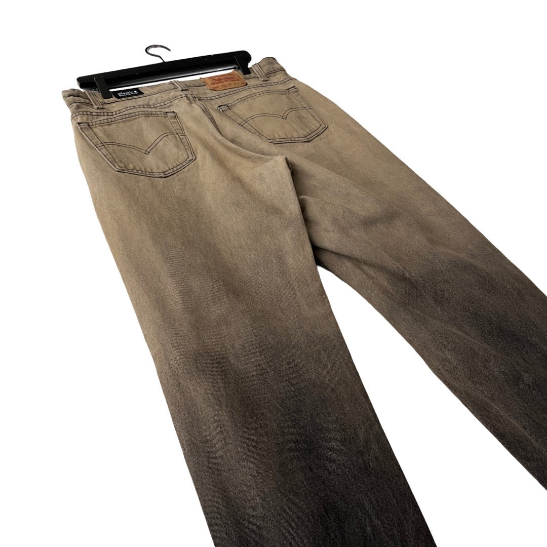 Levi's 550 Relaxed Fit Jeans in Smog / 36" x 34"