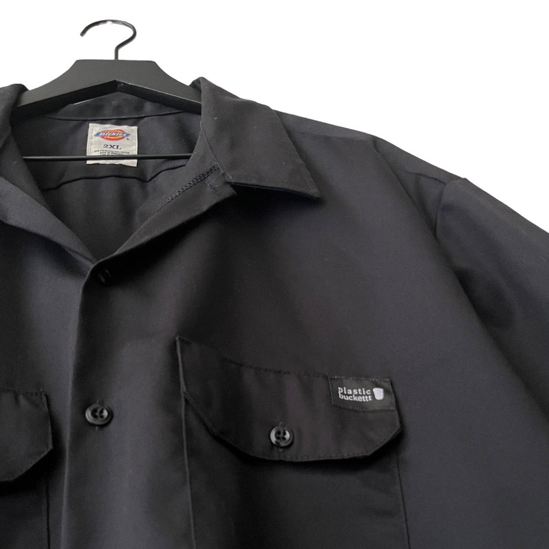 Dickies Loose Fit Cropped Twill Work Shirt in Jet Black / MULTIPLE SIZES