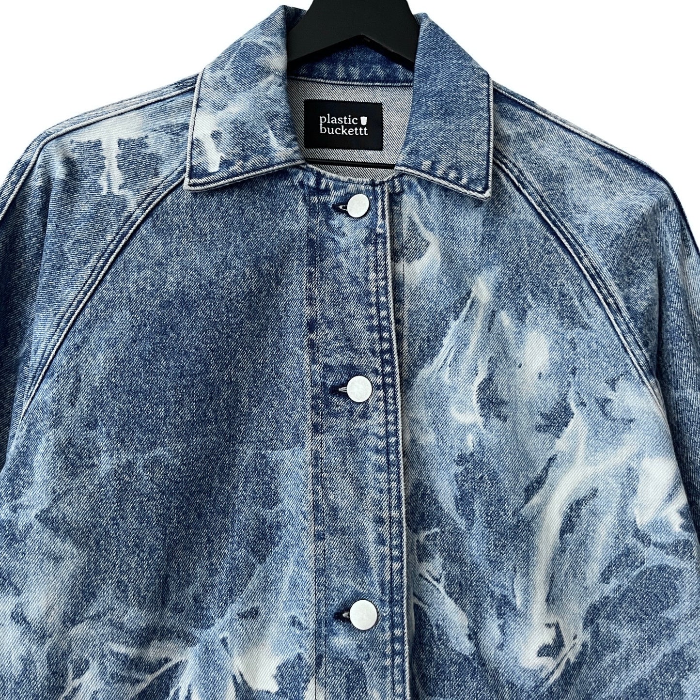 Vintage Denim Trench Coat in Haze / MEDIUM