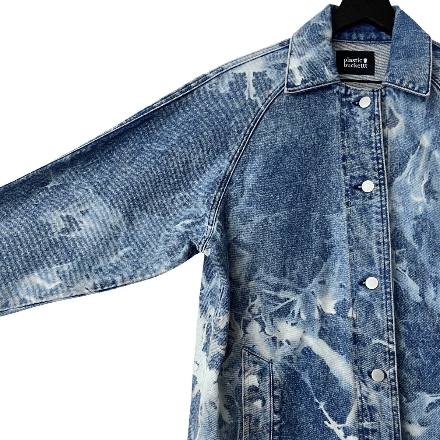 Vintage Denim Trench Coat in Haze / MEDIUM