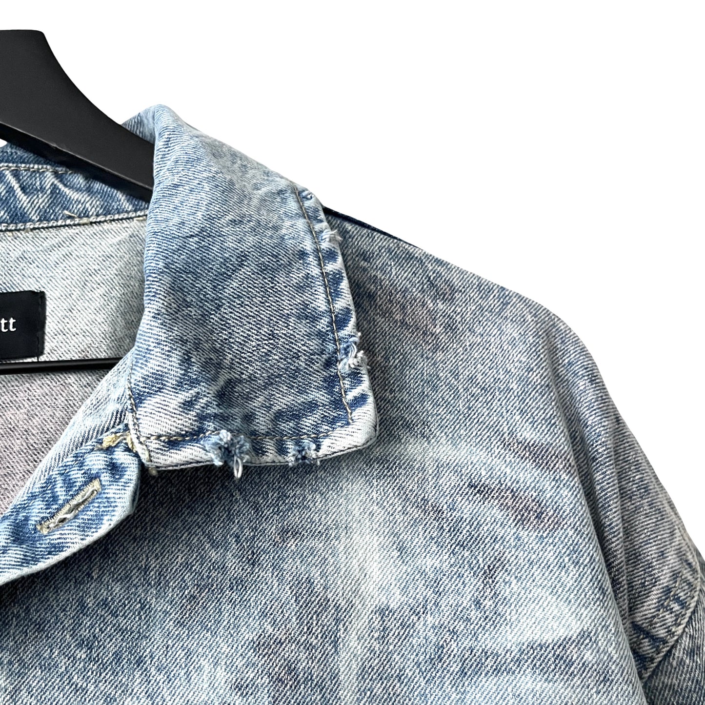 Distressed Denim Anorak Pullover in Juneau / MEDIUM