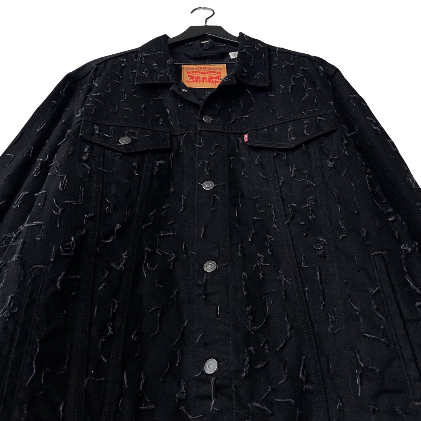 Levi's Denim Trucker Jacket (distressed) in Void / X-LARGE