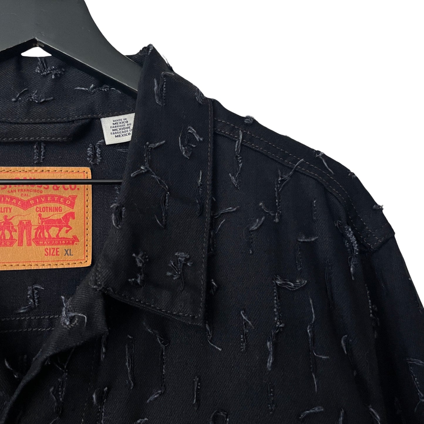 Levi's Denim Trucker Jacket (distressed) in Void / X-LARGE