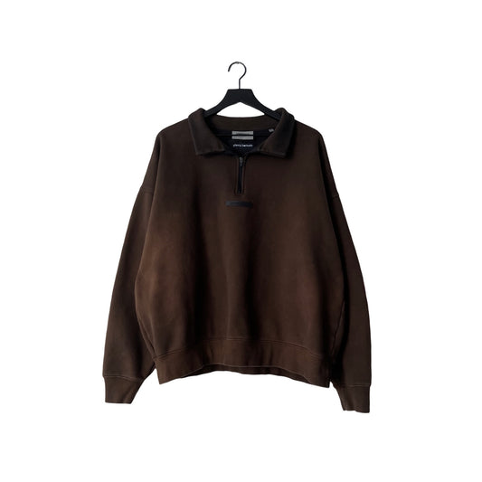 Fear of God ESSENTIALS Collared 1/4 Zip Sweatshirt in Cask / LARGE