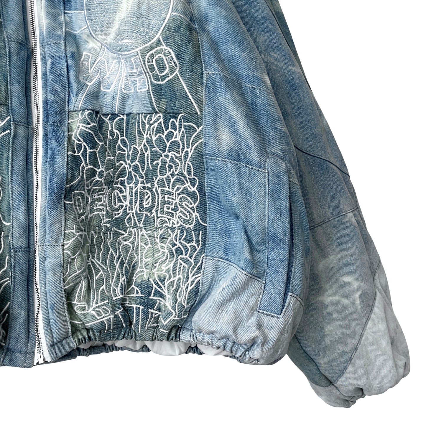 Who Decides War Embroidered Mosaic Denim Puffer Jacket in Firmament / XXL