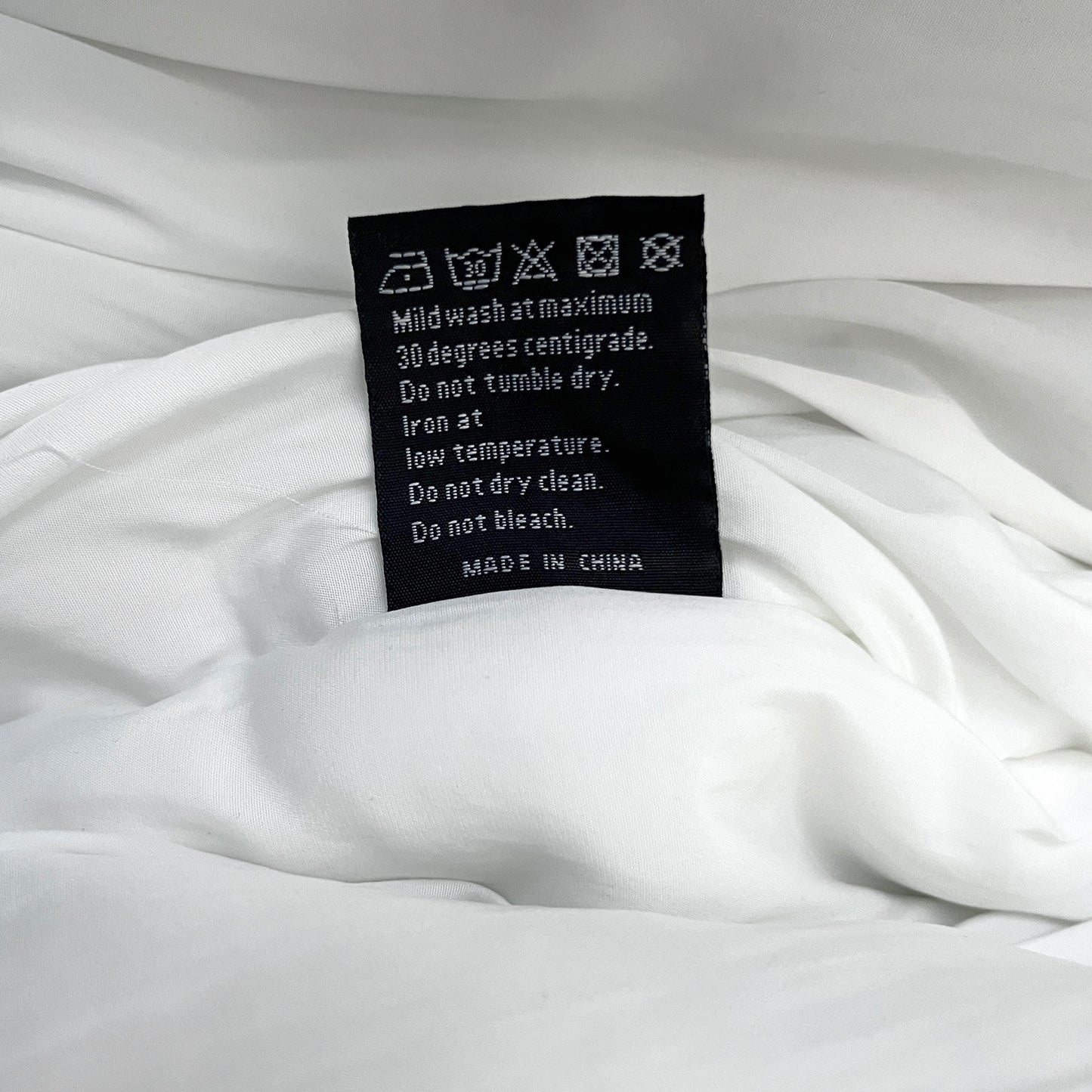 Who Decides War Embroidered Mosaic Denim Puffer Jacket in Firmament / XXL