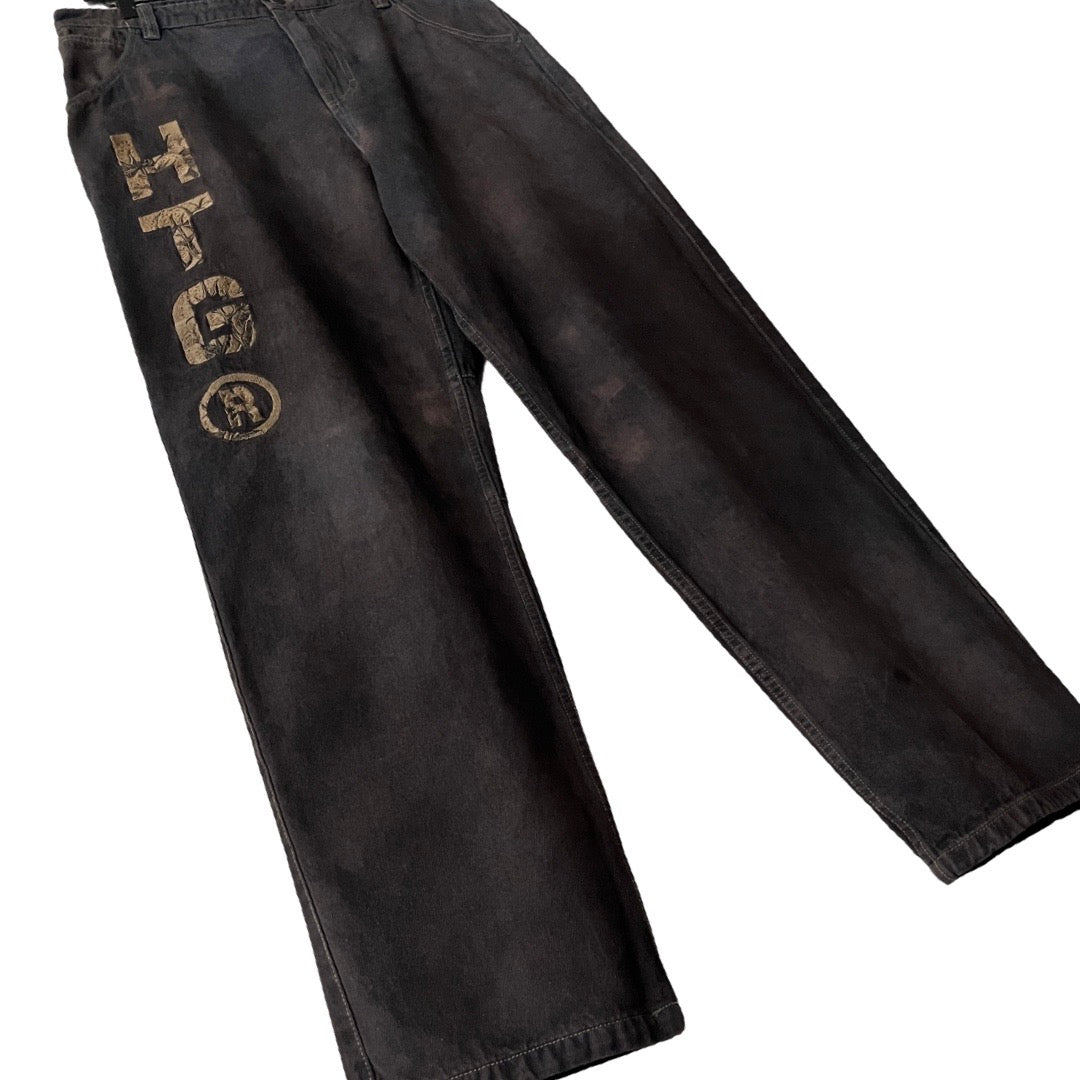 Honor The Gift Embroidered Logo Relaxed Fit Jeans in Exhaust / 34" x 34”